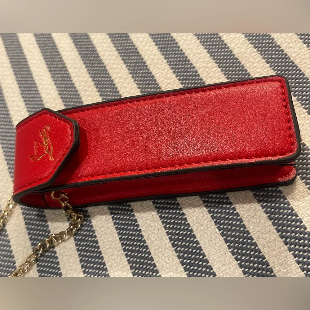 CHRISTIAN LOUBOUTIN Red Lipstick & Sexy Lipstick Case with Gold Chains ❤️❤️❤️